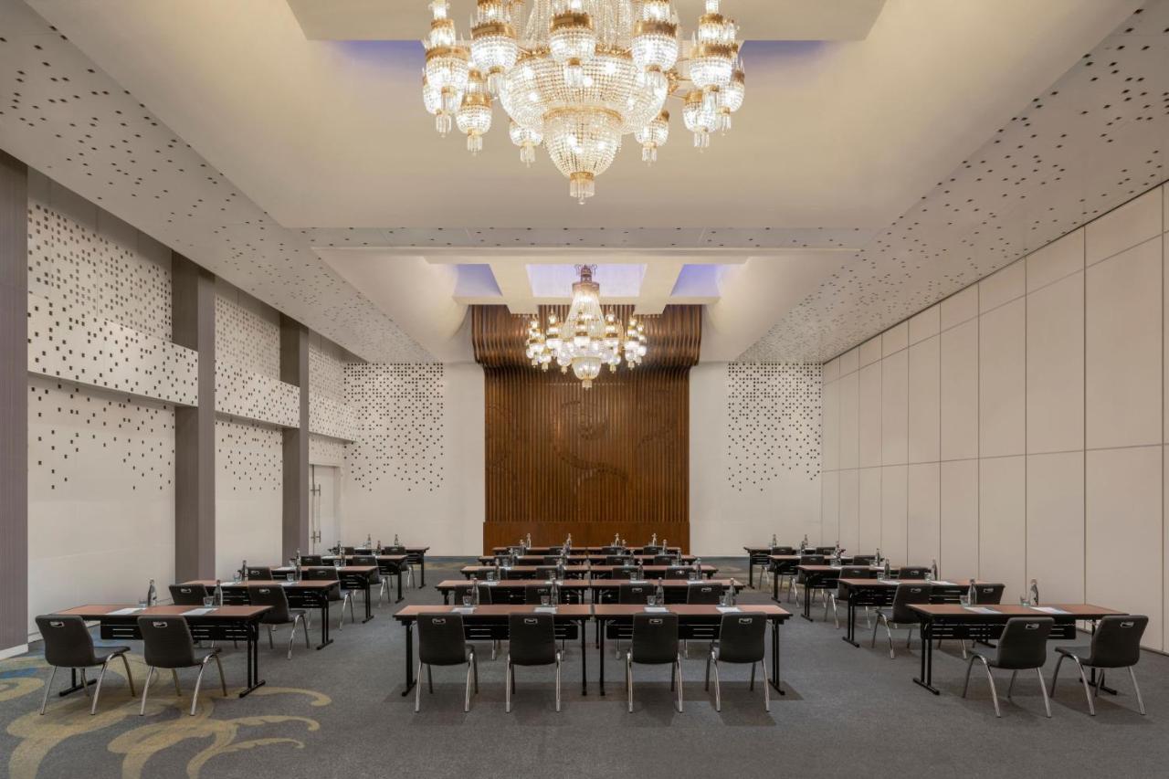 Le Meridien