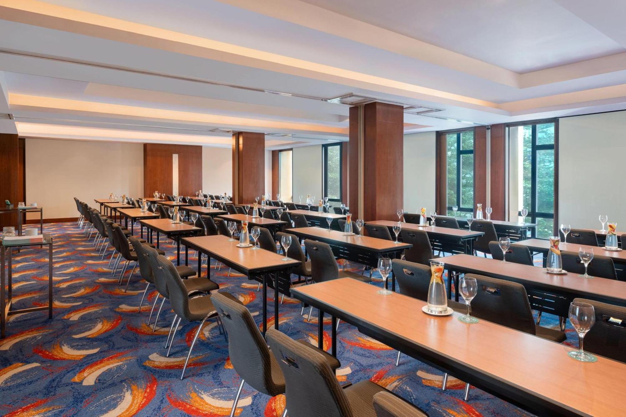 Le Meridien Hotel Jakarta