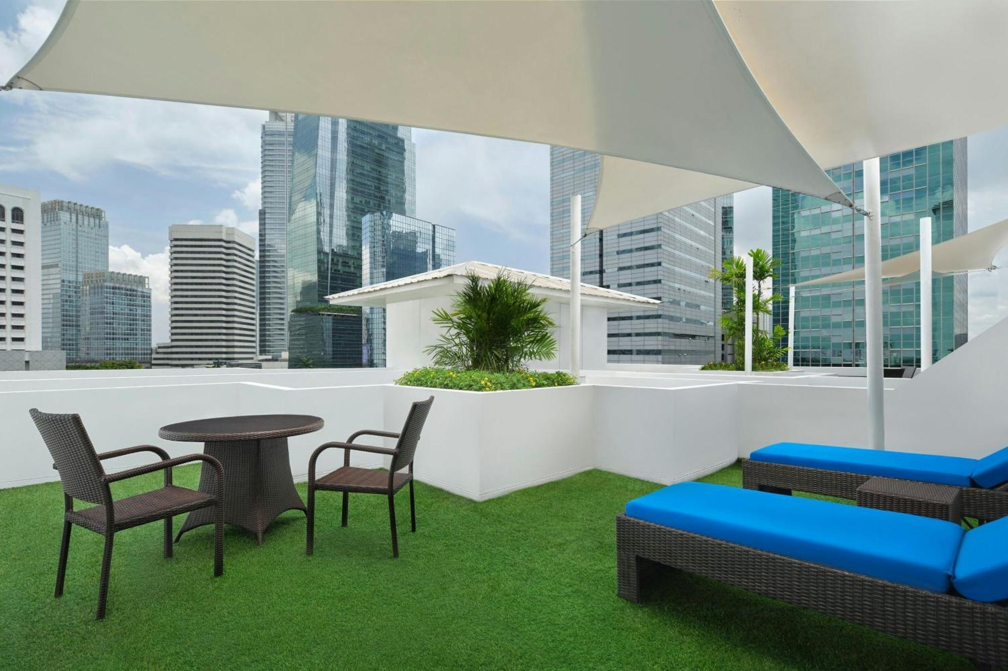 Le Meridien Hotel Jakarta